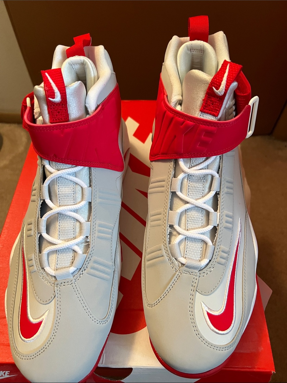 Nike Gray & Red 24 Strap Athletic Sneakers Sz 14 new - Picture 5 of 5